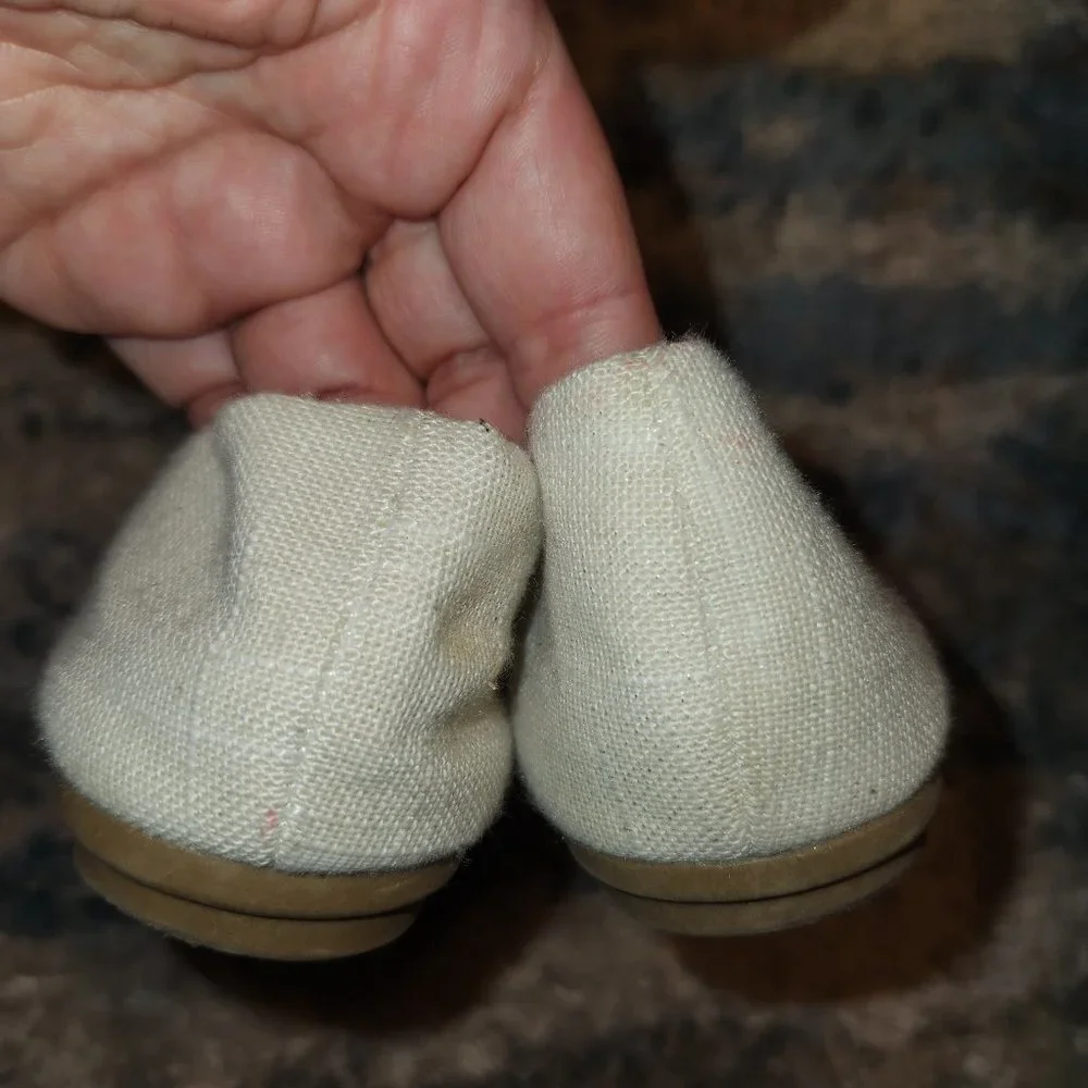 American Eagle Girls Slip-on Flats || sz 5 Like New!